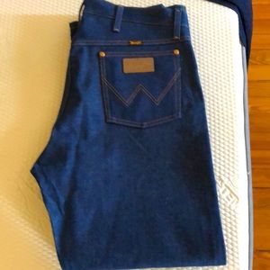 Wrangler Jeans NWOT 38x32